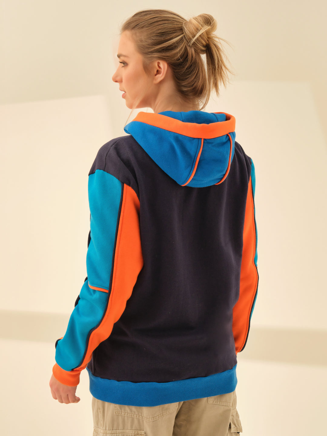 Aiuruocan Colors Navy Blue Orange Women's Hoodie