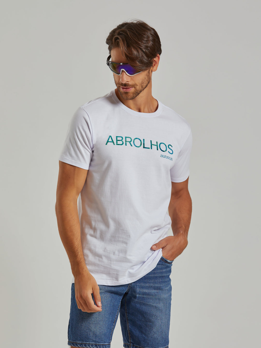 Abrolhos Men's White T-Shirt Aiuruocan