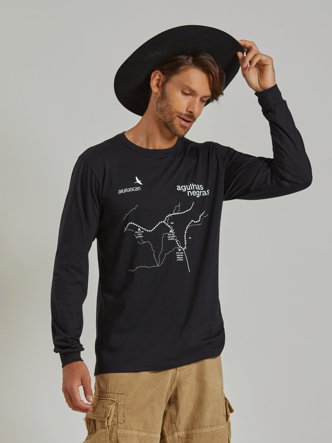 Agulhas Negras Long Sleeve Black T-Shirt Aiuruocan