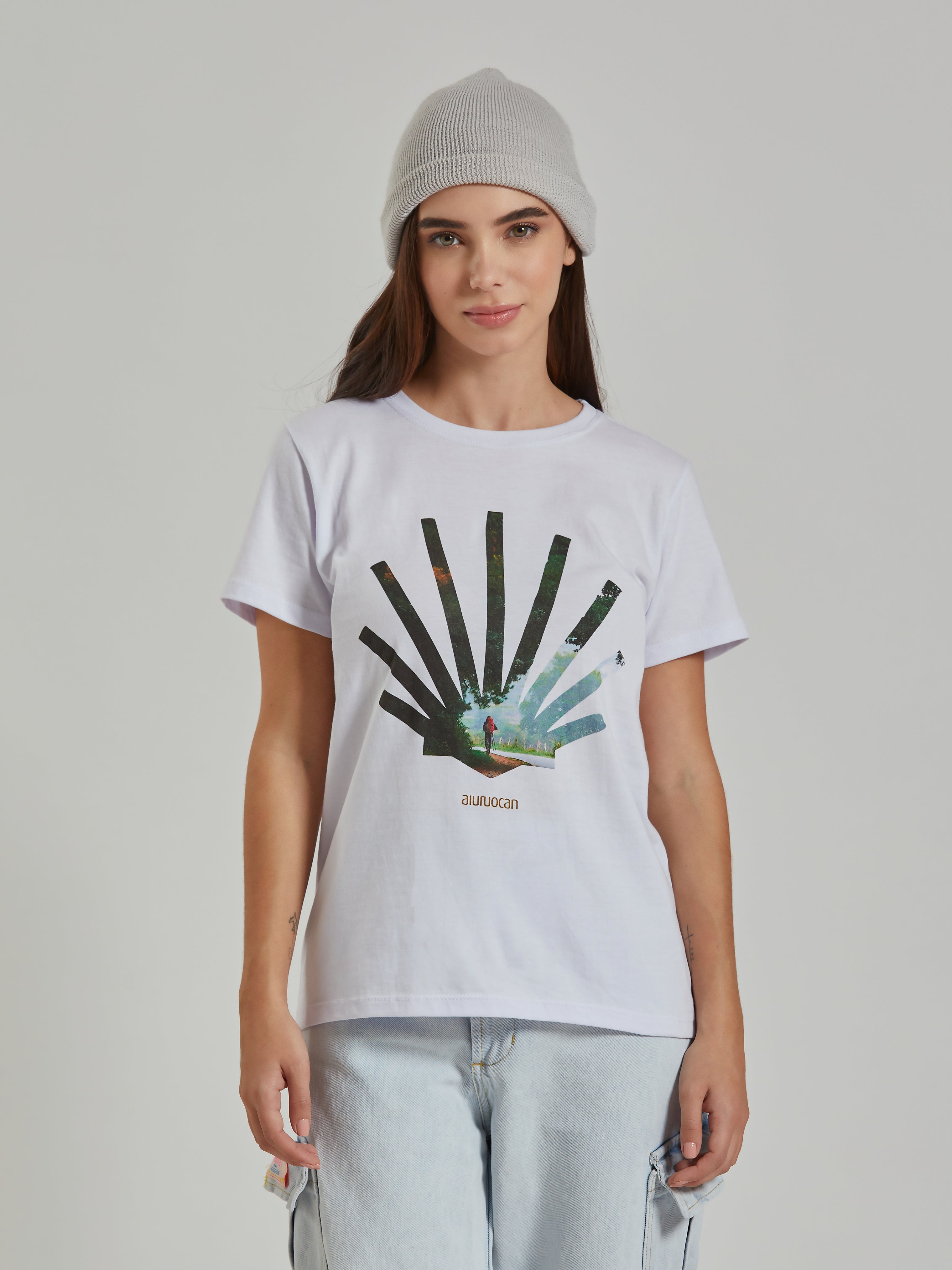 Camino Women's White T-Shirt Aiuruocan