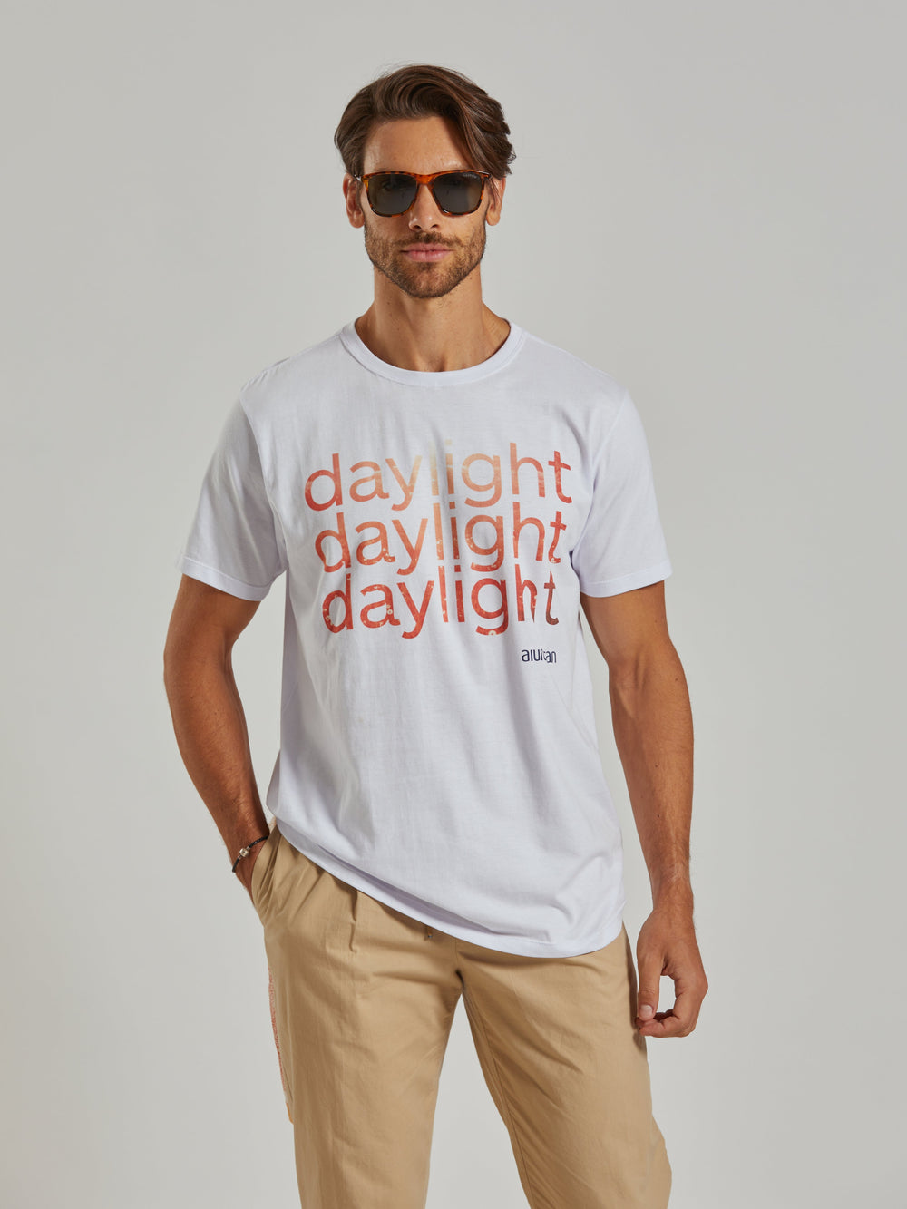 Daylight Men's White T-Shirt Aiuruocan