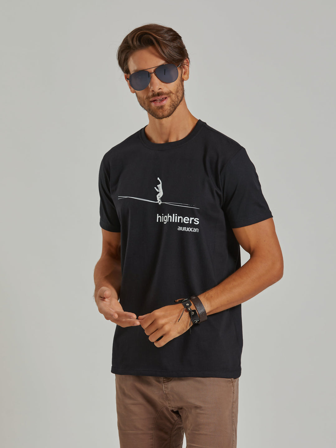 Highliners Men's Black T-Shirt Aiuruocan