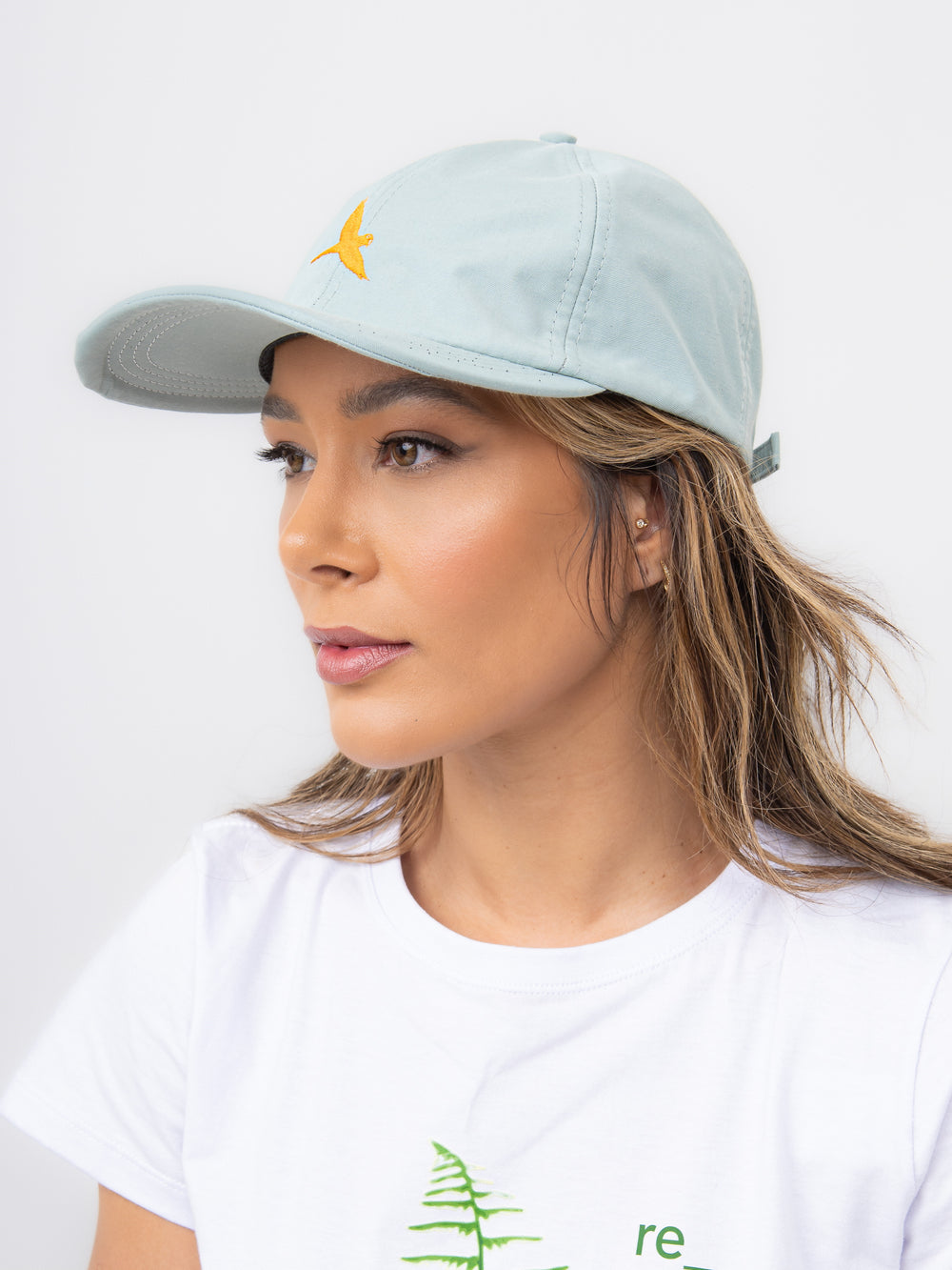 Aiuruocan Women's Offwhite Cap