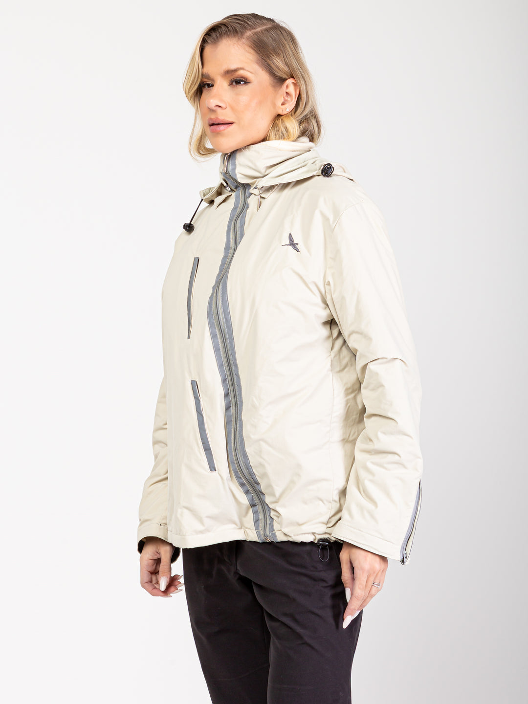 Aiur Women's Sand Windbreaker