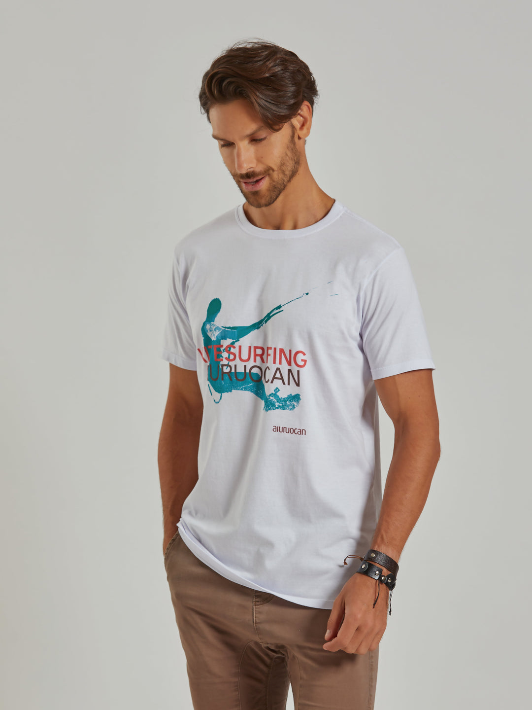 Kitesurfing Men's White T-Shirt Aiuruocan