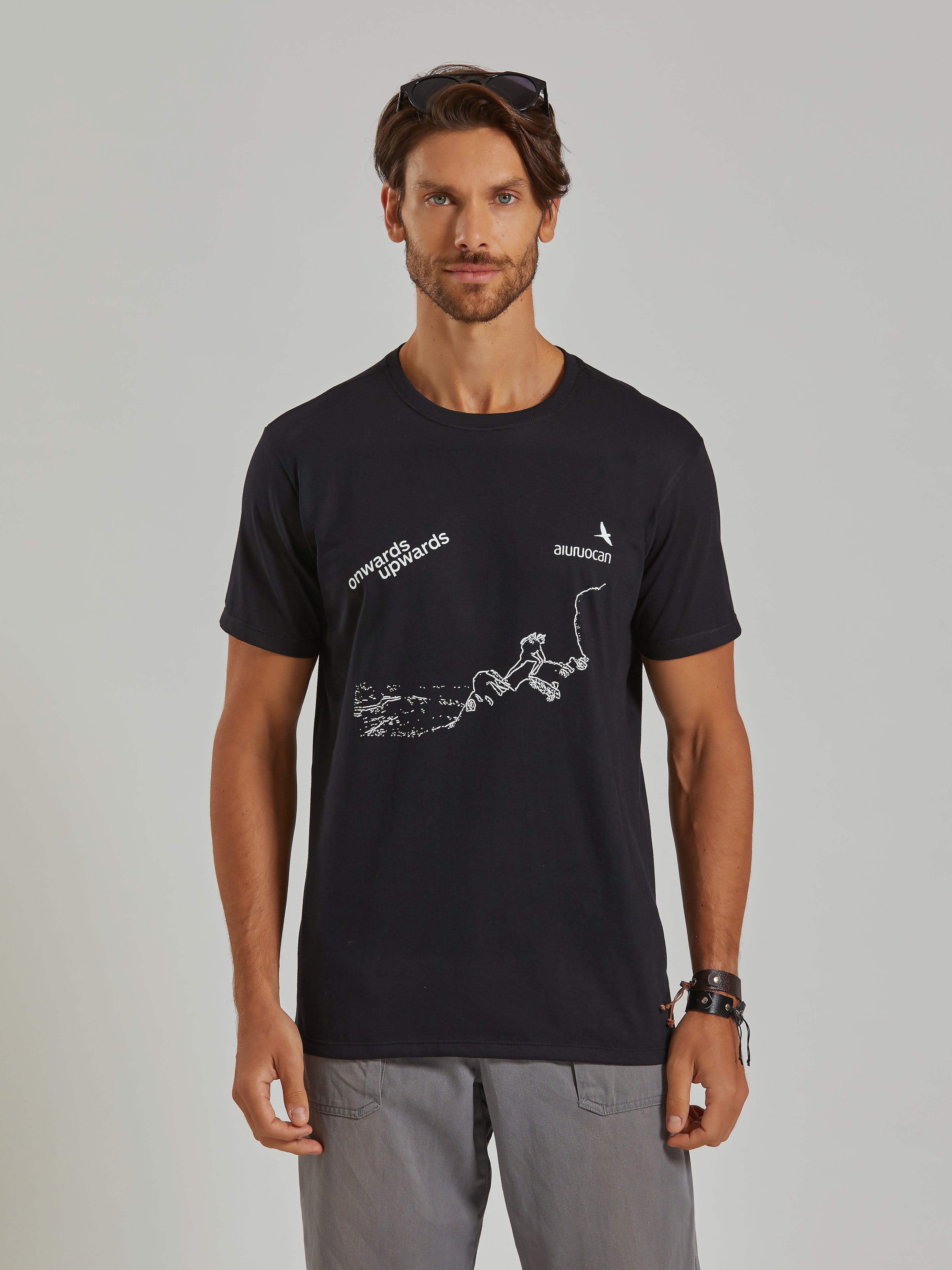 Onwards Upwards Men's Black T-Shirt Aiuruocan