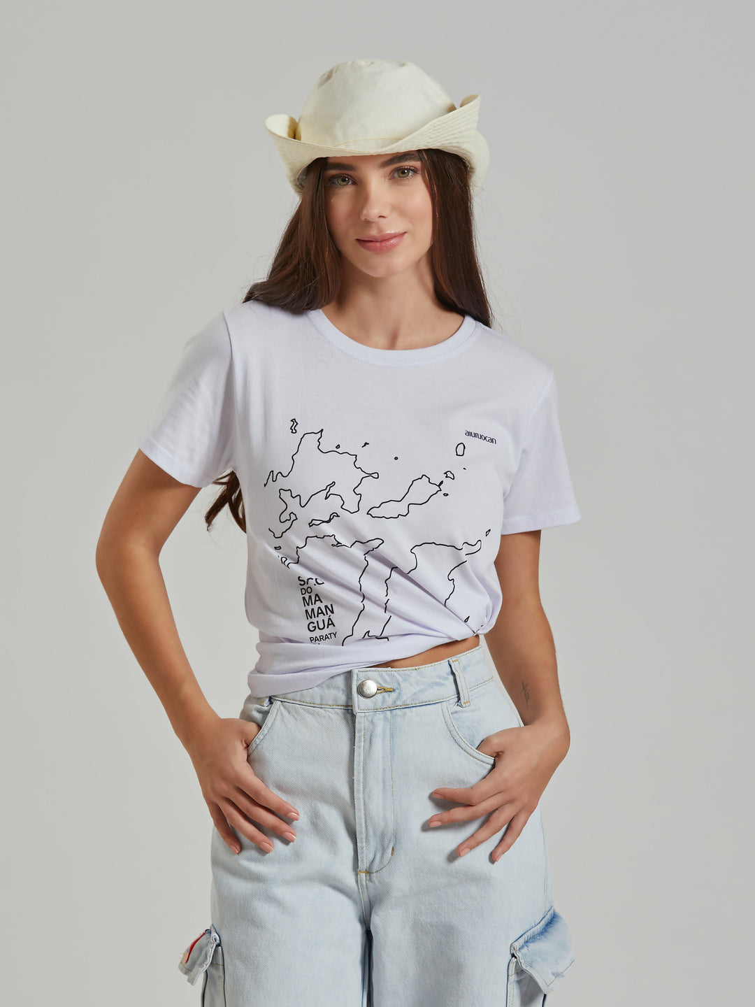 Saco do Mamanguá Women's White T-Shirt Aiuruocan