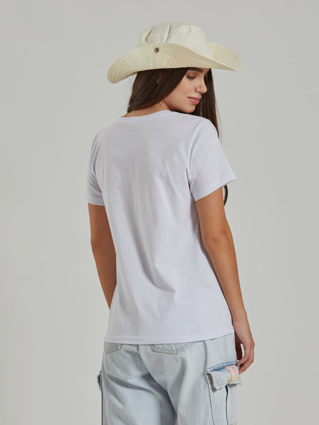 Saco do Mamanguá Women's White T-Shirt Aiuruocan