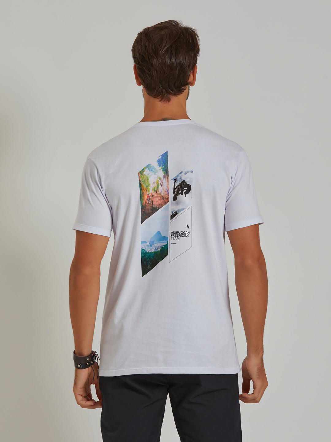 Santa Teresa Parkour Series Men's White T-Shirt Aiuruocan