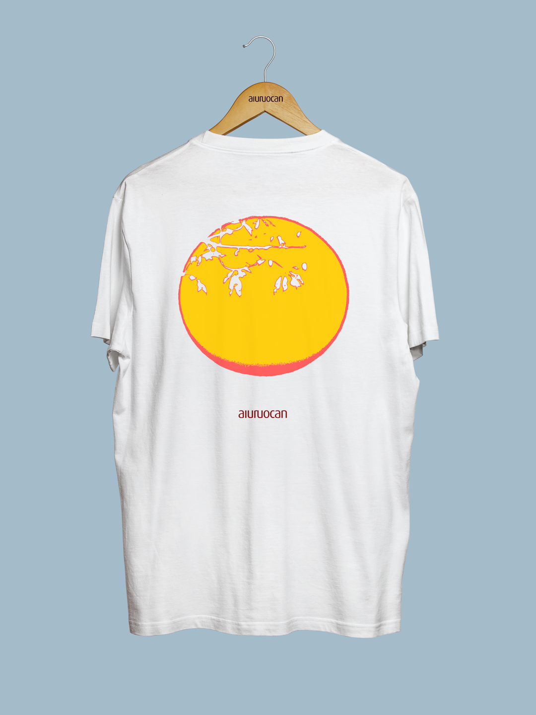 Suntrekker Men's White T-Shirt Aiuruocan