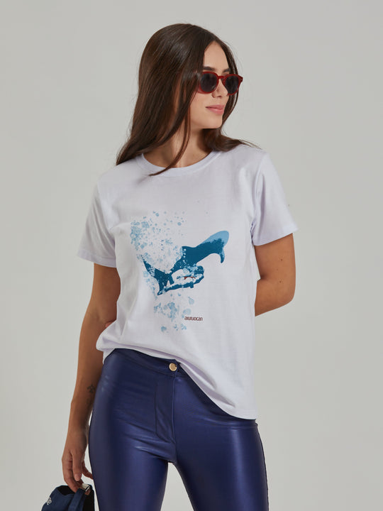 Whale Shark Diver Women's White T-Shirt Aiuruocan